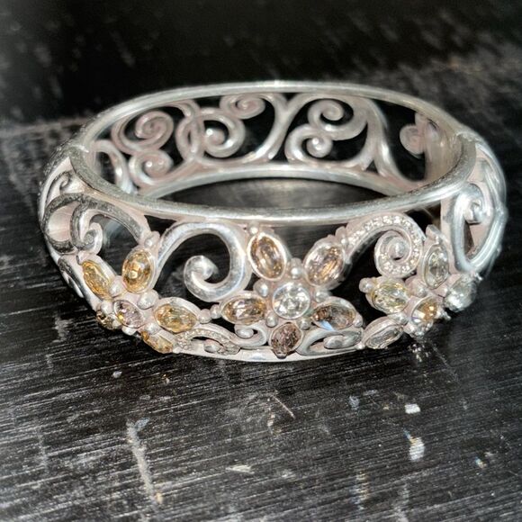 Brighton Garden of Dreams Flower Hinged Bangle Bracelet Pastel Powder Color​ - Picture 1 of 10